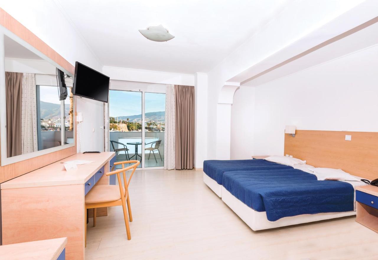 Hotel Kosta Palace